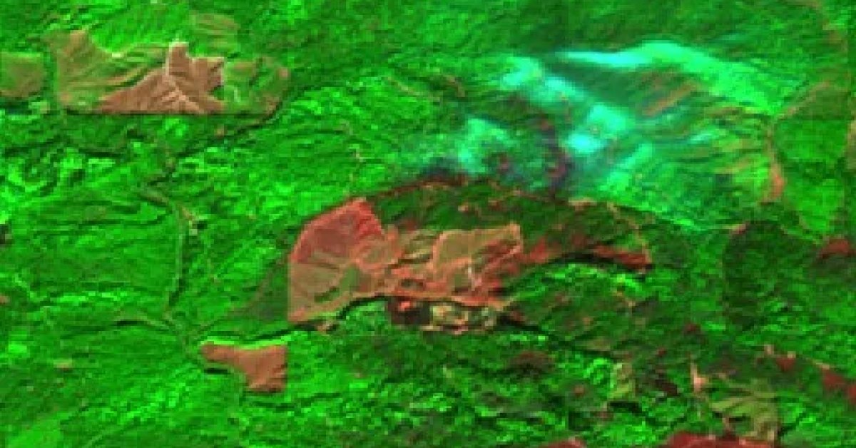 W Fork Evans Creek Fire, Shady Cove, Oregon (2026) — Map & Containment