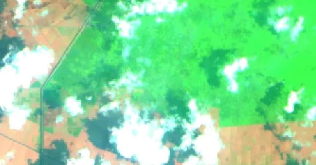 Wildfire near Air Sugihan, Indonesia (2026) — Map & Containment